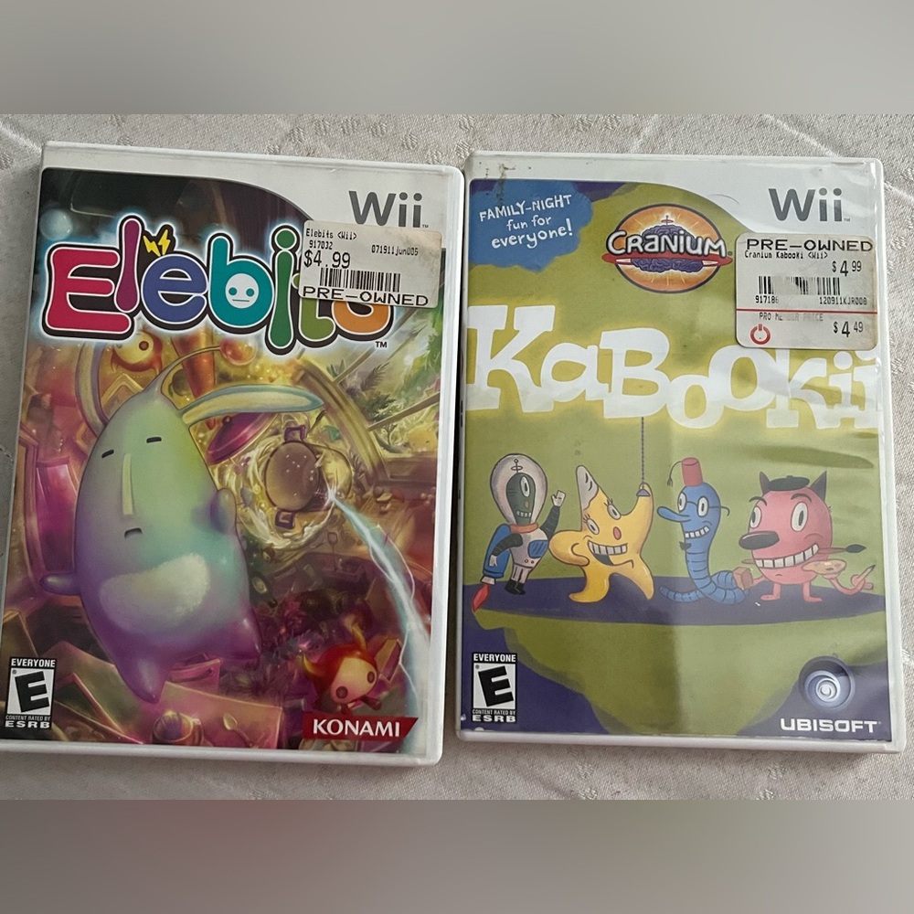2 Wii video games (Elebits & Kabookii)